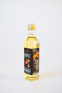 UKWAZI Macadamia Nut Oil bottle (250 ml)